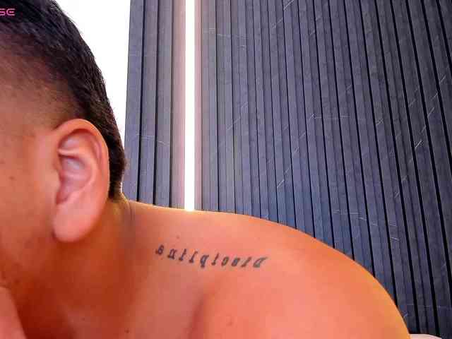 Tom-Muscle Tom-Muscle