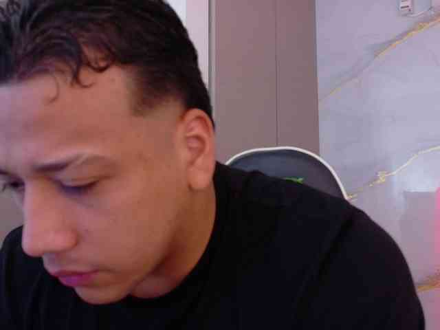 Tom-Muscle Tom-Muscle