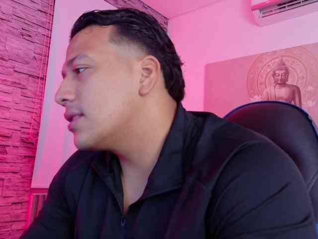 Tom-Muscle Tom-Muscle