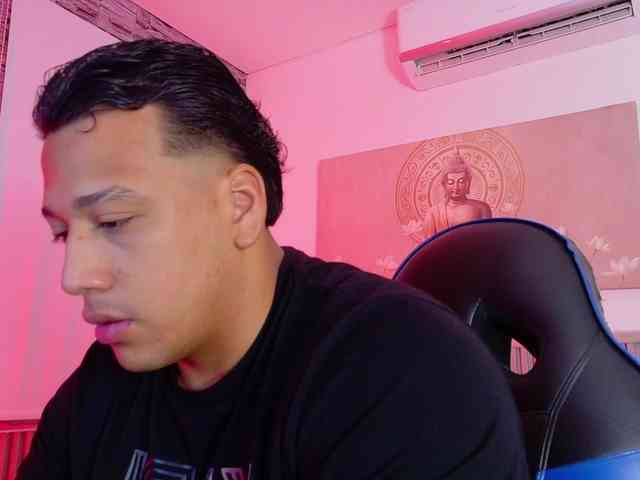 Tom-Muscle Tom-Muscle