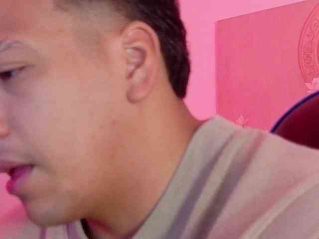 Tom-Muscle Tom-Muscle