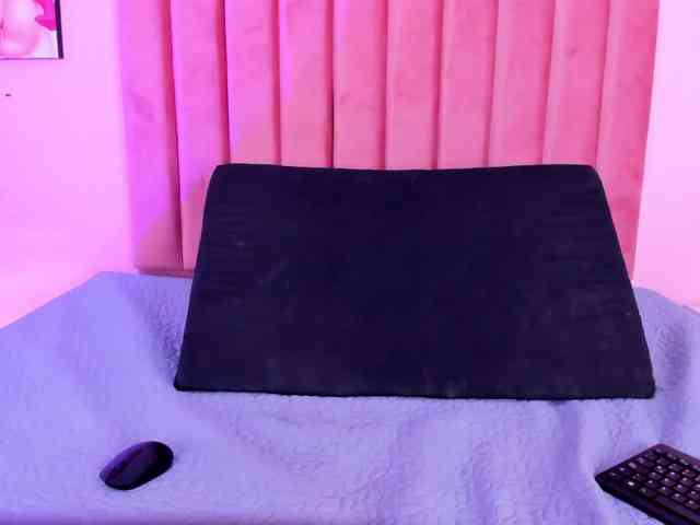 MartinaAldana webcam