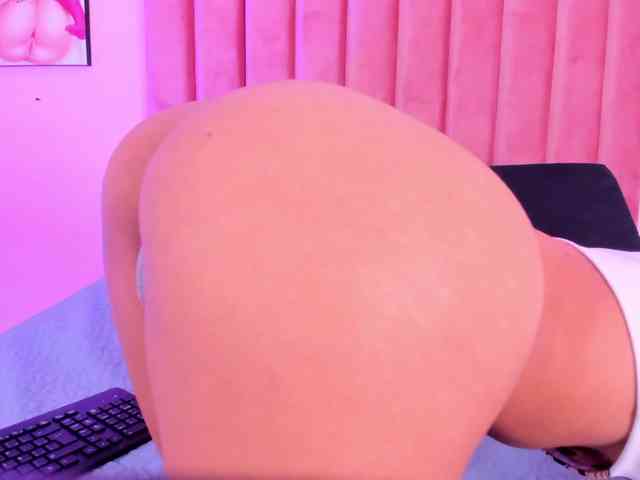 MartinaAldana webcam