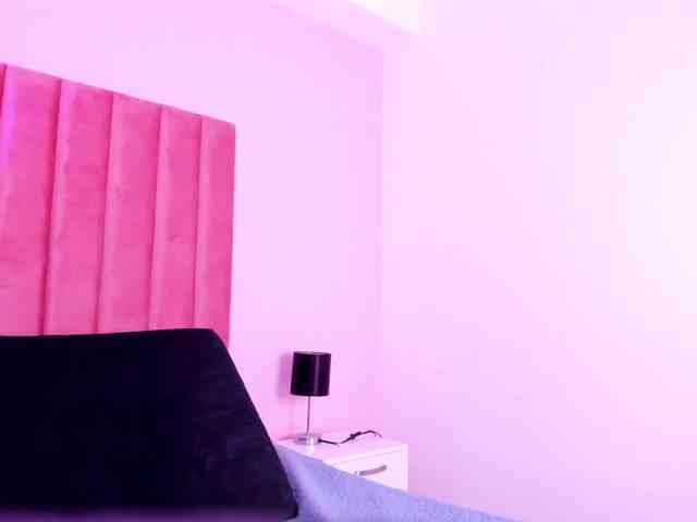 MartinaAldana webcam