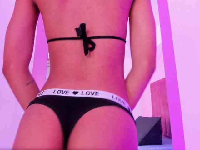 MartinaAldana webcam