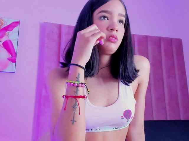 MartinaAldana webcam