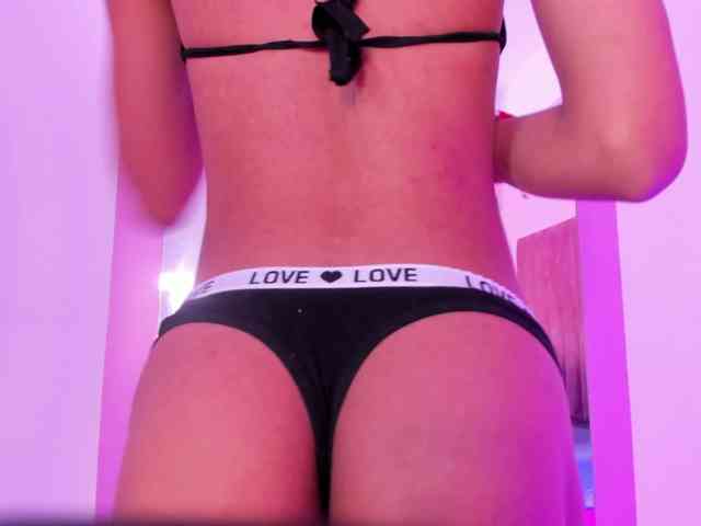 MartinaAldana webcam