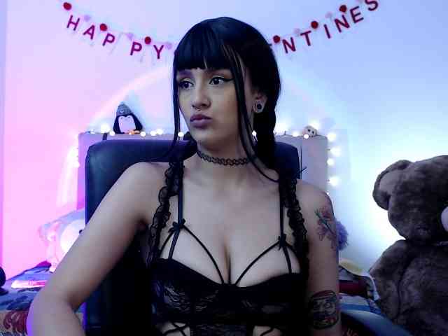 itsvalentine webcam