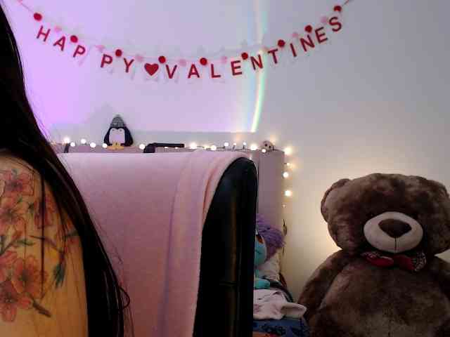 itsvalentine webcam