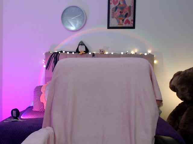 itsvalentine Live Webcam on BongaCams