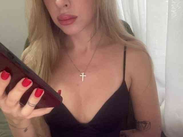 Sweet-Melodie Live Webcam on BongaCams