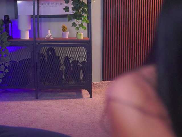 RavennaDArcy — GOAL: SQUIRTSHOW [@remain tokens left].  Moans that will remained imprined in your mind for a long time . 33  123  456  1111