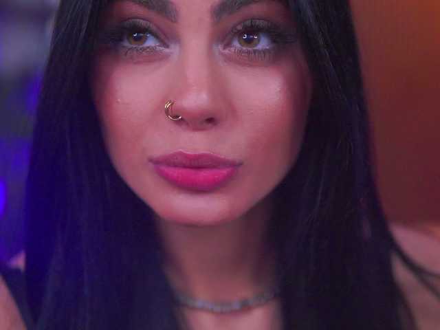 RavennaDArcy's BongaCams show and profile