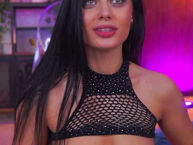 RavennaDArcy preview