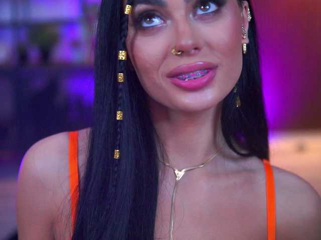 RavennaDArcy from BongaCams is Freechat