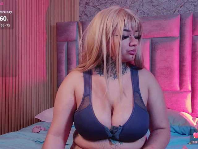 darkcurvylady – webcam model profile photo