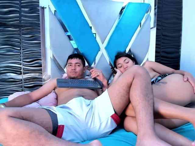 Naty-And-Maxx webcam