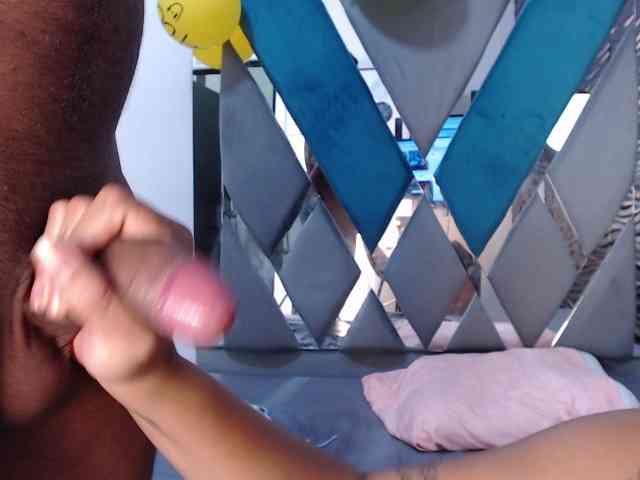 Naty-And-Maxx webcam