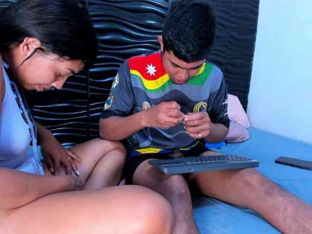 Naty-And-Maxx webcam