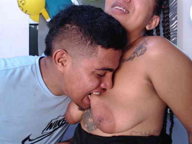 Naty-And-Maxx webcam