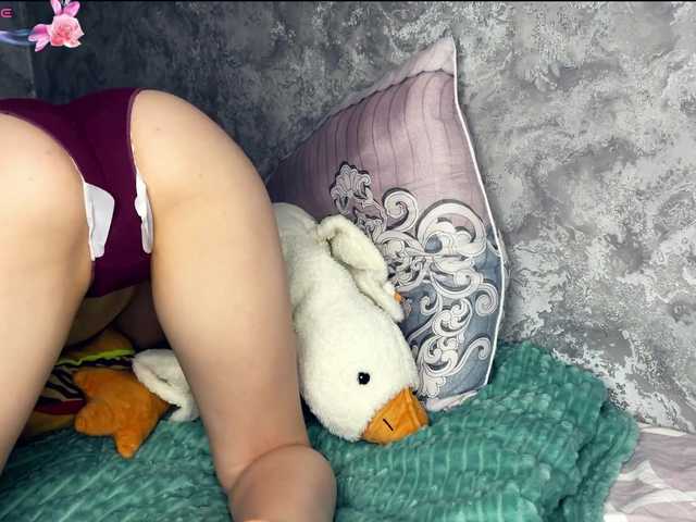 LiCoutch's BongaCams show and profile