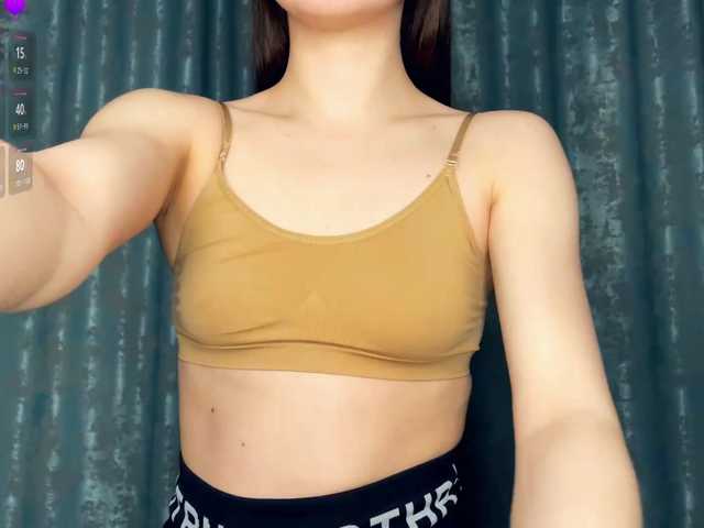 LiCoutch's BongaCams show and profile