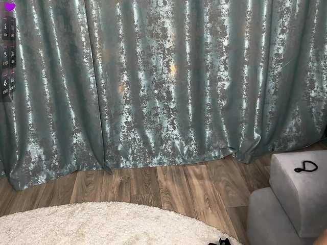 LiCoutch's BongaCams show and profile