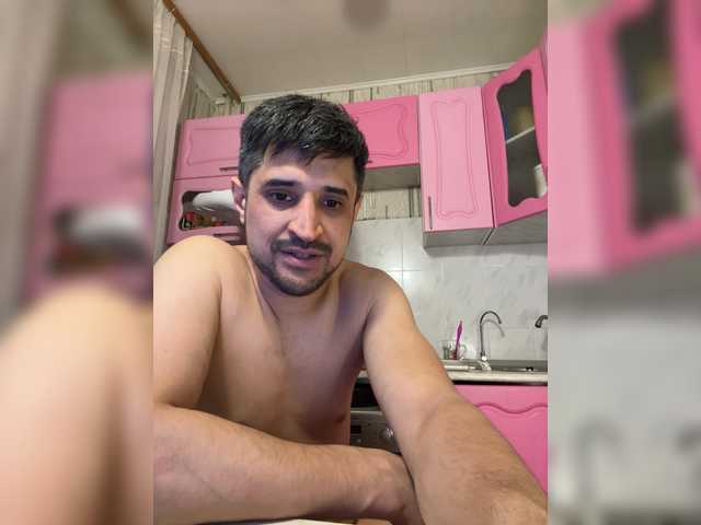 VIP17CoupleDream's BongaCams show and profile