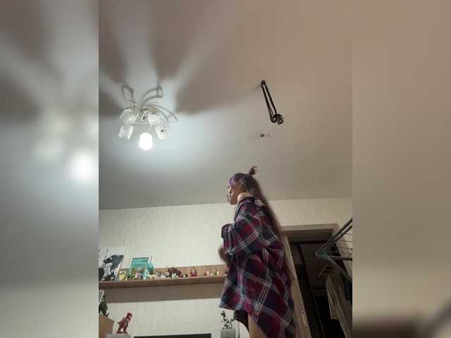 VIP17CoupleDream's BongaCams show and profile