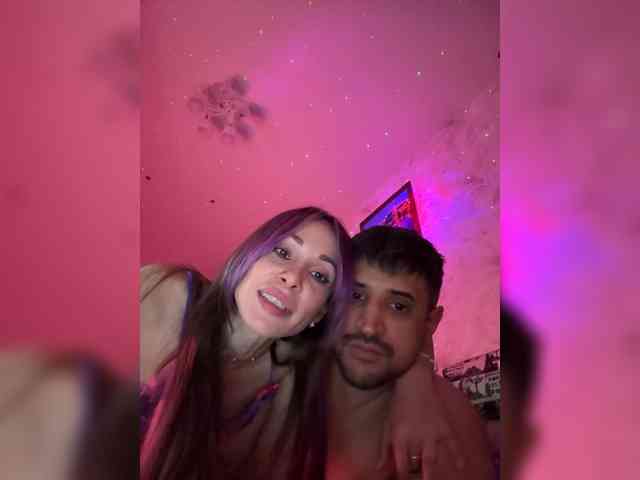 VIP17CoupleDream webcam