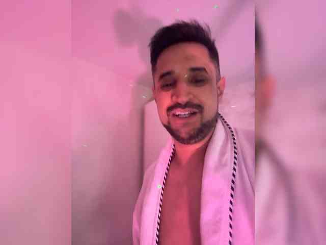 VIP17CoupleDream webcam