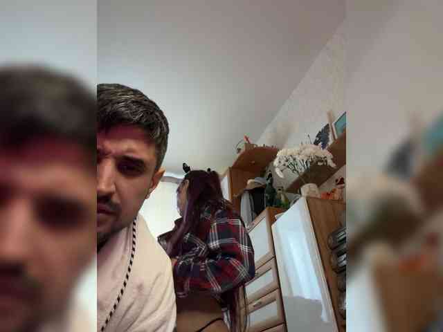 VIP17CoupleDream webcam