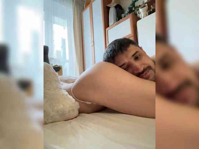 VIP17CoupleDream webcam