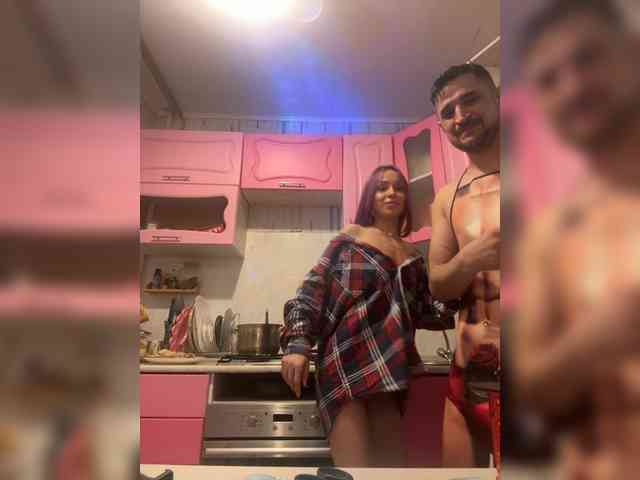 VIP17CoupleDream webcam