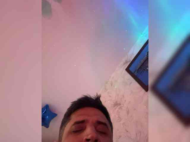 VIP17CoupleDream webcam