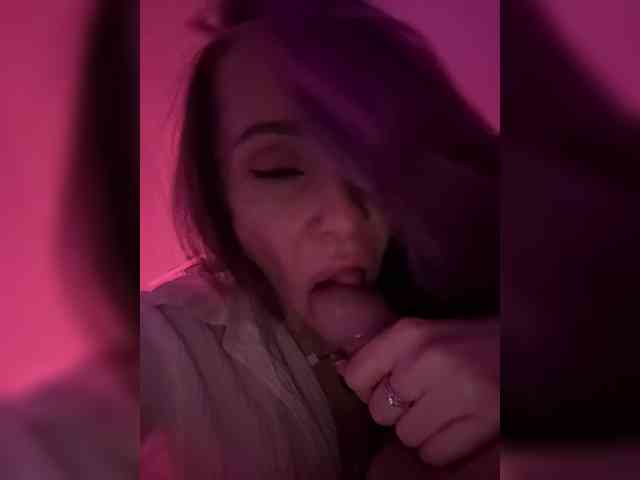 VIP17CoupleDream webcam