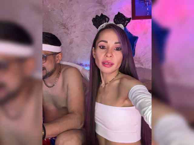 live chatting VIP17CoupleDream