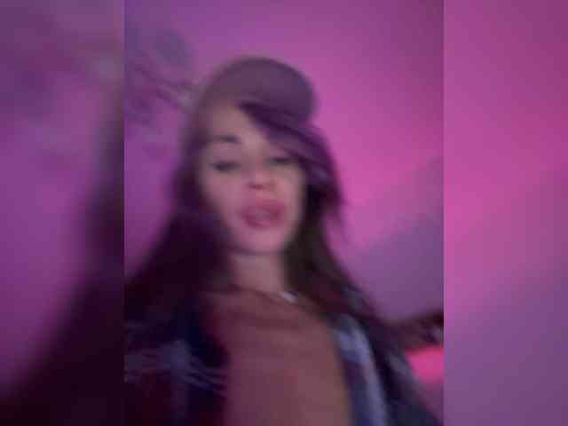 VIP17CoupleDream webcam