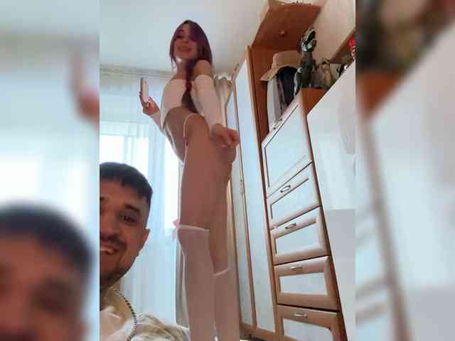 VIP17CoupleDream webcam