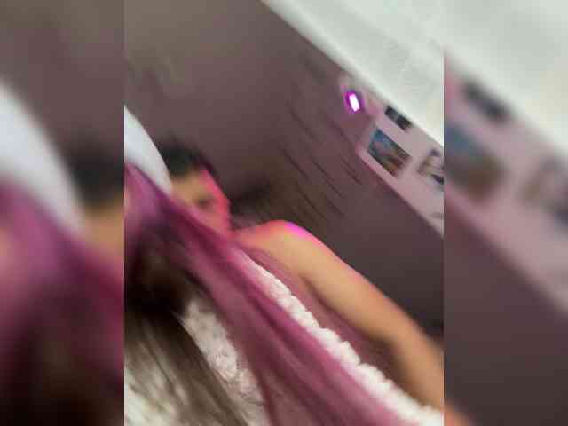 VIP17CoupleDream webcam