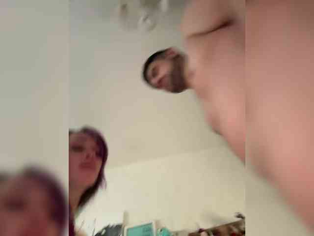 VIP17CoupleDream webcam