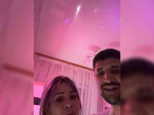 VIP17CoupleDream Live Webcam on BongaCams