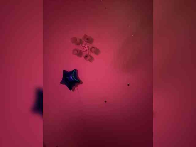 VIP17CoupleDream webcam