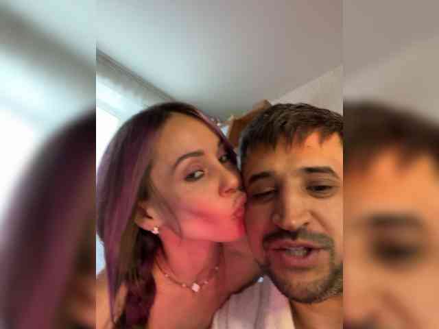 VIP17CoupleDream webcam