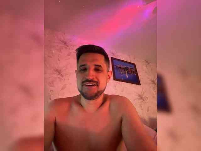 VIP17CoupleDream webcam