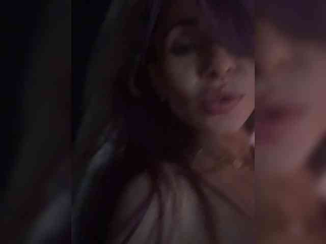 VIP17CoupleDream webcam