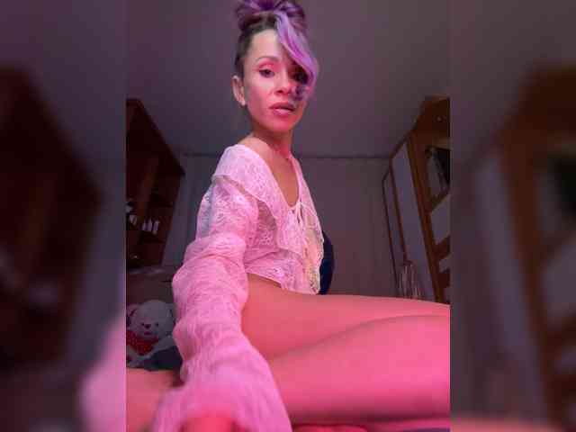 VIP17CoupleDream webcam