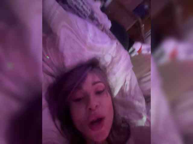 VIP17CoupleDream webcam