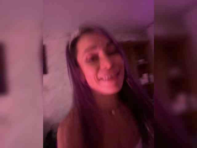 VIP17CoupleDream webcam