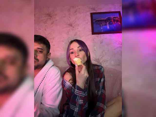 VIP17CoupleDream webcam